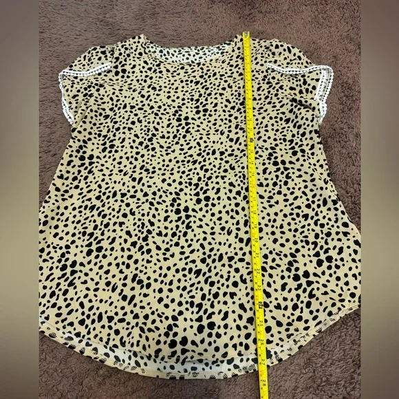 SHEIN Dalmatian Top Blouse Tulip Sleeve Puff Sleeve Animal Print L Large - Picture 2 of 8